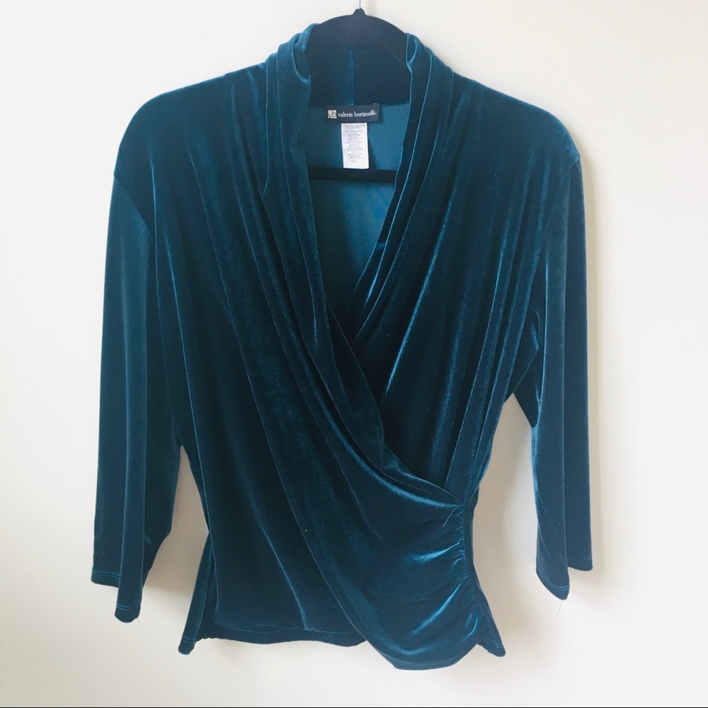 Valerie Bertinelli Top